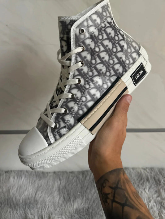 Dior B23