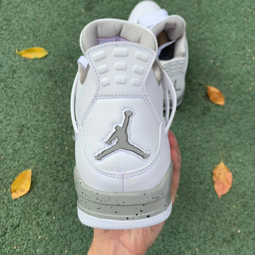 Jordan 4 - Oreo
